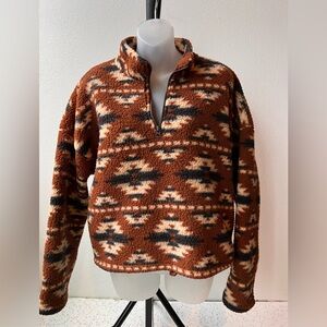 ✨ Womens’s American Eagle Aztec Print Pullover Fleece Large